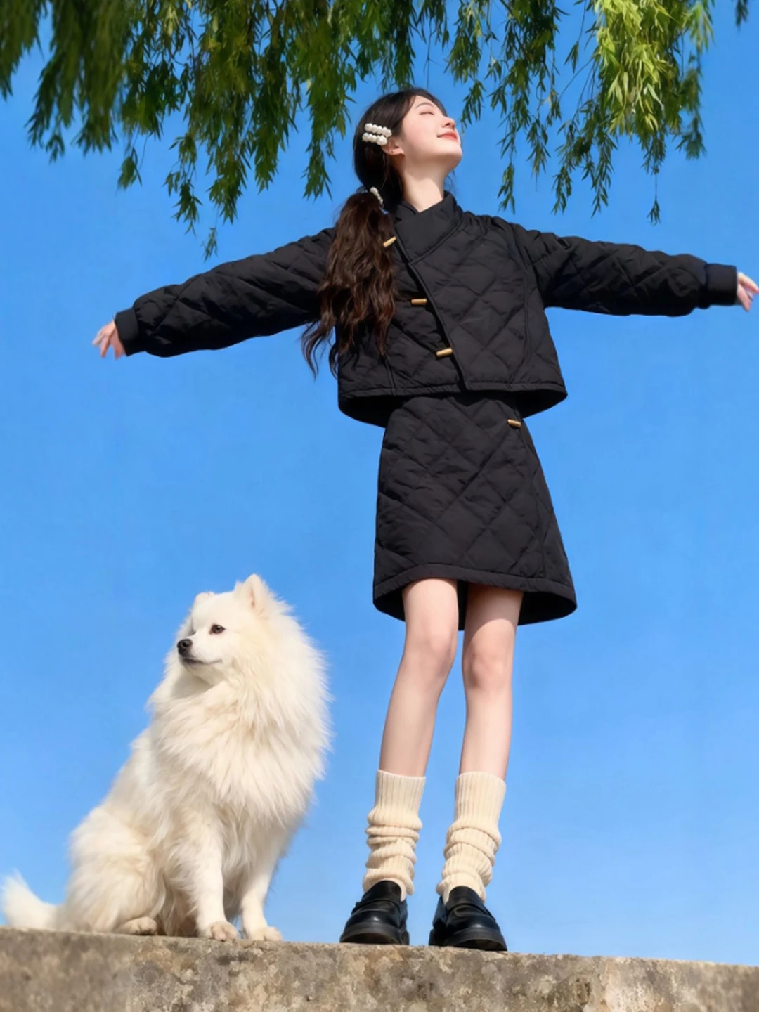 Мягкий комплект из двух предметов: верхняя одежда и юбка. Удобный зимний модный комплект для невысоких фигур. Хлопок, высокая талия.
Мягкий комплект из двух предметов: верхняя одежда и юбка. Удобный зимний модный комплект для невысоких фигур. Хлопок, высокая талия.