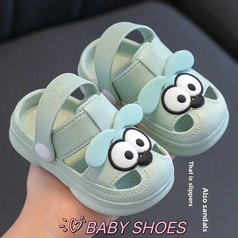 2026 Kids Summer Slippers Cartoon Cute Anti-slip EVA Closed Toe Hole Shoes For Baby Boys Girls Indoor Outdoor Wear-resistant Clogs
2026 Kids Summer Slippers Cartoon Cute Anti-slip EVA Closed Toe Hole Shoes For Baby Boys Girls Indoor Outdoor Wear-resistant Clogs