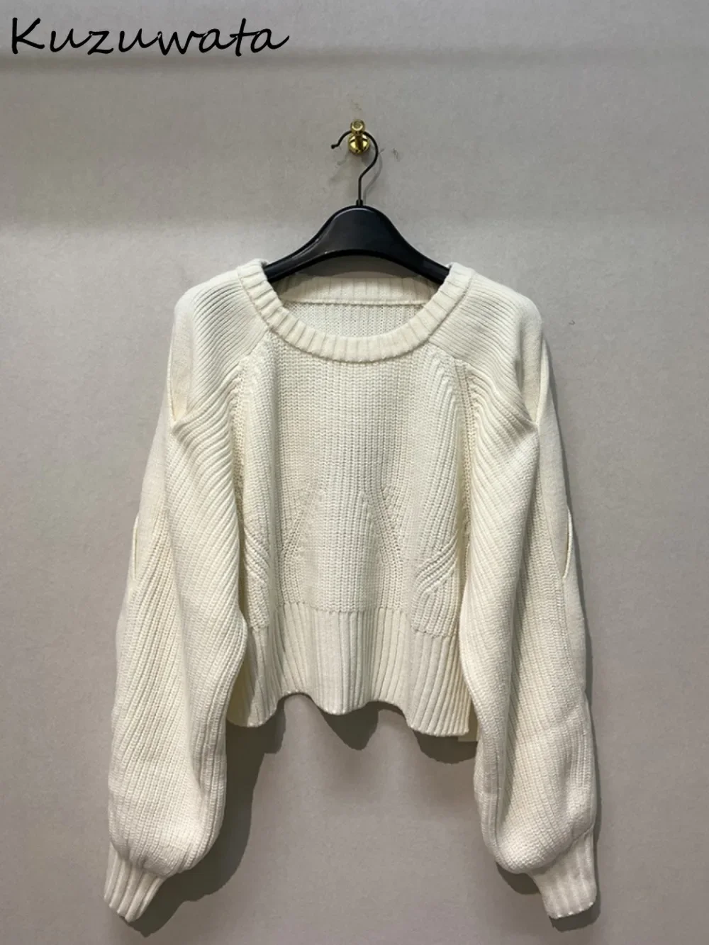 Kuzuwata Lazy Pullover Simple Soft Hollow Out Knitted Patchwork All-match Harajuku Solid Jumper Japan New Sweet Warm Pull Femme
Kuzuwata Lazy Pullover Simple Soft Hollow Out Knitted Patchwork All-match Harajuku Solid Jumper Japan New Sweet Warm Pull Femme