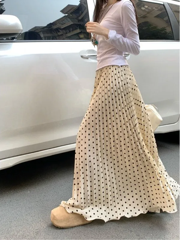 Elegant Retro Polka Dot Long Half Skirt Women's High Waist Slimming Umbrella Skirt City Commute Polyester Fiber A-Line Skirt
Elegant Retro Polka Dot Long Half Skirt Women's High Waist Slimming Umbrella Skirt City Commute Polyester Fiber A-Line Skirt
