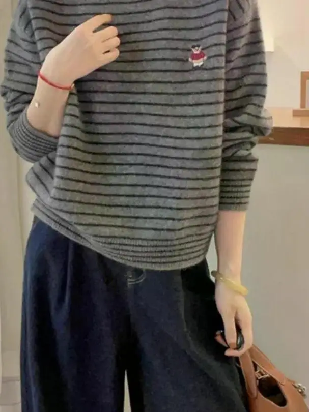 Loose Fit Knitted Cardigan Men's plus Size 40 Cotton Striped round Ne Sweater Comfortable Breathable Casual Outerwear
Loose Fit Knitted Cardigan Men's plus Size 40 Cotton Striped round Ne Sweater Comfortable Breathable Casual Outerwear