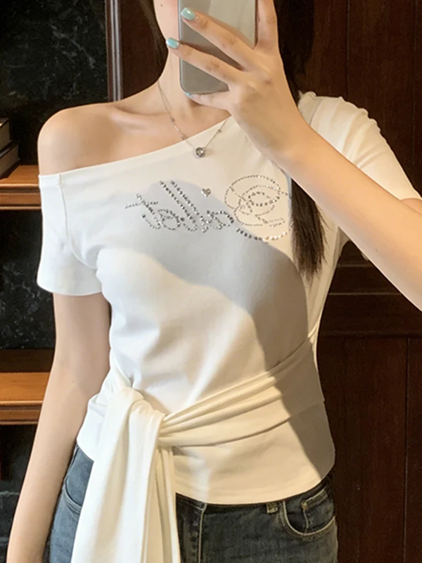 plus Size Summer New Style Pure Desire American Side Shoulder Spicy Girl T-Shirt Rhinestone Waist Binding Top for Fat MM
plus Size Summer New Style Pure Desire American Side Shoulder Spicy Girl T-Shirt Rhinestone Waist Binding Top for Fat MM