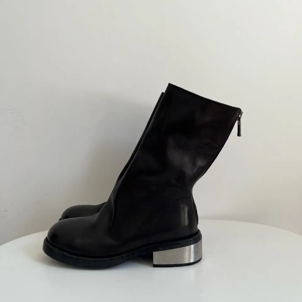 Customized Goodyear 788GUD Handmade Real Horsehide Leather High Top Zipper Chunky heel Boots
Customized Goodyear 788GUD Handmade Real Horsehide Leather High Top Zipper Chunky heel Boots
