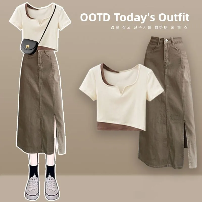 Fashionable Summer 2026 Women's Short Sleeve Shirt And High Waist Skirt Two-Piece Set Stylish And Sensual Sister Design
Fashionable Summer 2026 Women's Short Sleeve Shirt And High Waist Skirt Two-Piece Set Stylish And Sensual Sister Design