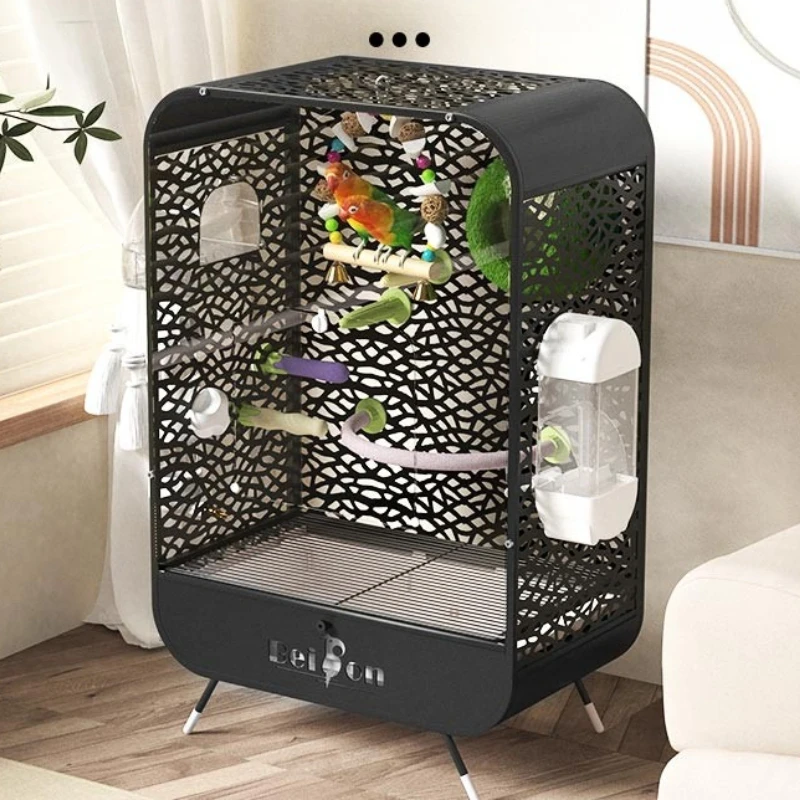  Большая клетка для попугая, птичий домик с полным видом и защитой от брызг, вентилируемая авиационная клетка с пионом, прозрачная акриловая витрина для дома
Большая клетка для попугая, птичий домик с полным видом и защитой от брызг, вентилируемая авиационная клетка с пионом, прозрачная акриловая витрина для дома