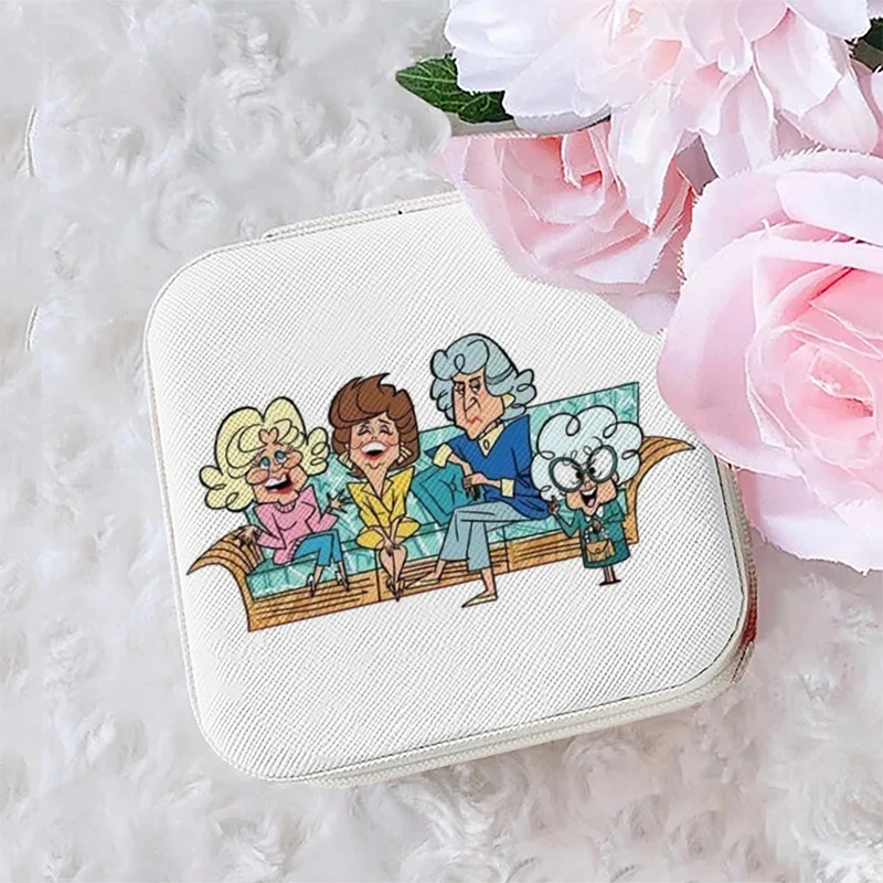 1pc Retro Stay Golden Portable Jewelry Storage Box, Simple Jewelry Organizer Box,Gifts Box For Women
1pc Retro Stay Golden Portable Jewelry Storage Box, Simple Jewelry Organizer Box,Gifts Box For Women