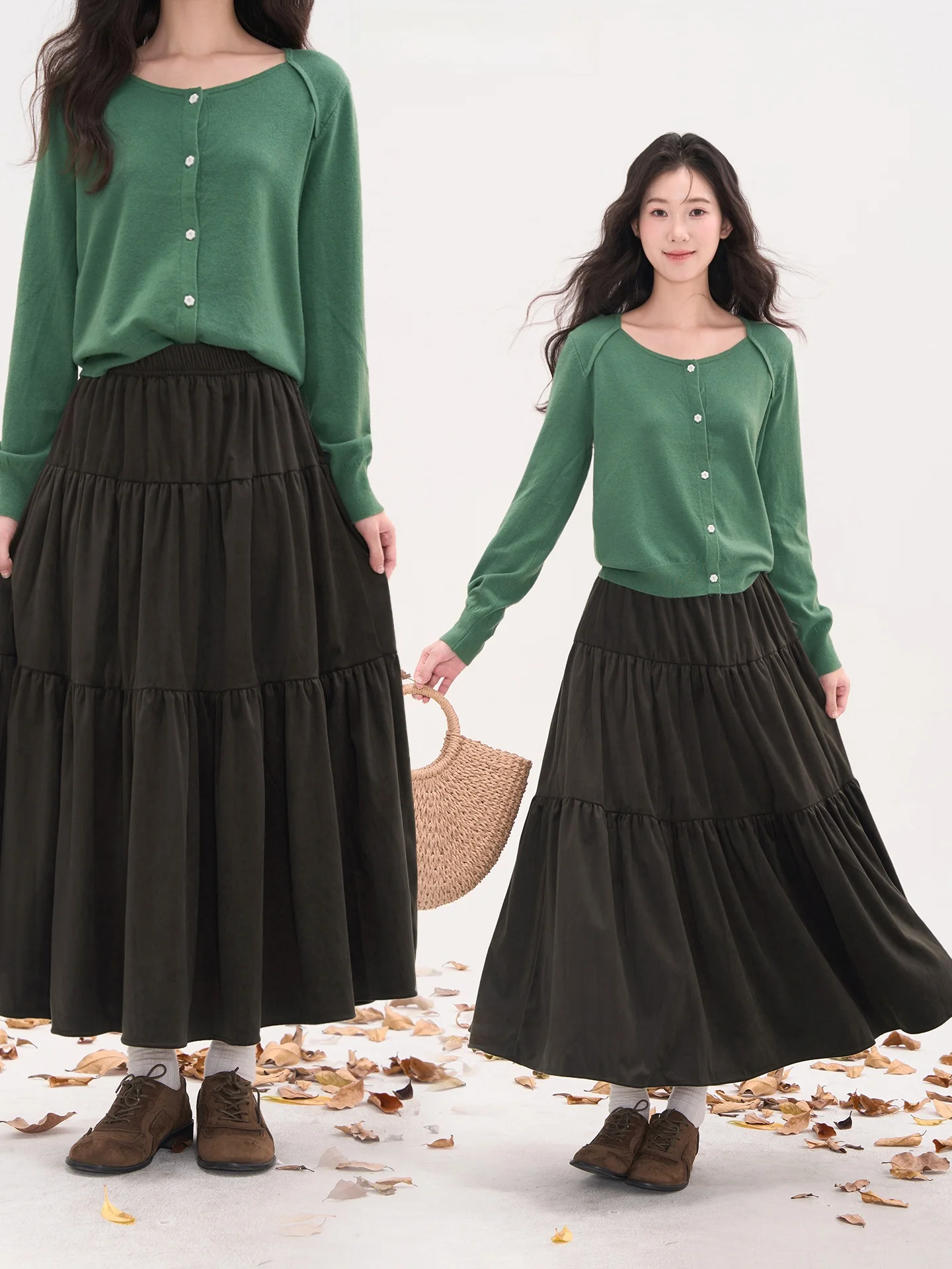 Женская повседневная юбка из замши с упрощенным дизайном, высокой талией, А-силуэта, из полиэстера, не подходит для осени/зимы
Женская повседневная юбка из замши с упрощенным дизайном, высокой талией, А-силуэта, из полиэстера, не подходит для осени/зимы