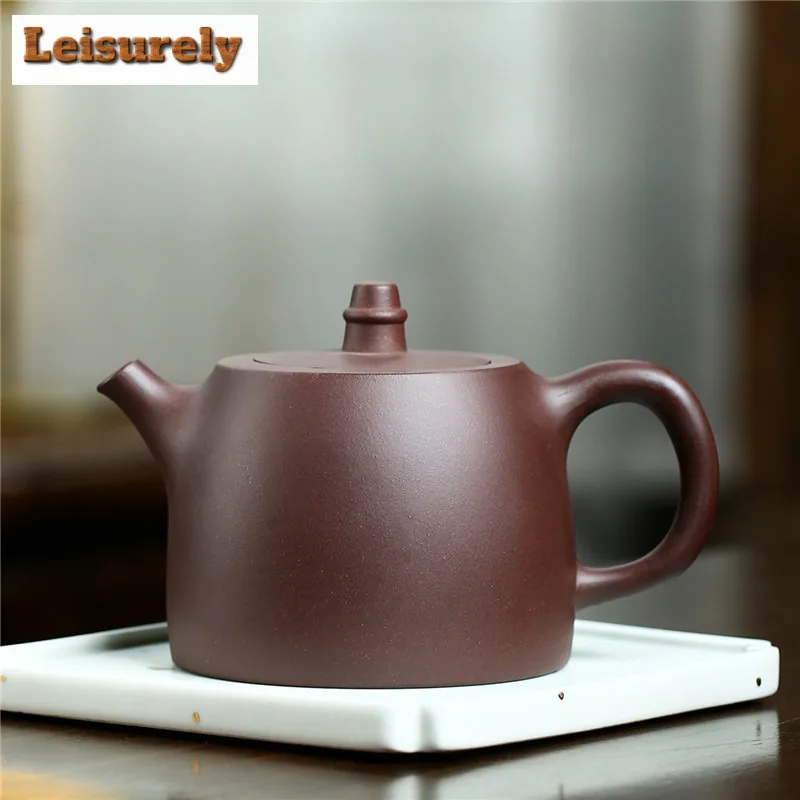400ml Classic Yixing Purple Clay Teapots Master Handmade Handuo Pot Raw Ore Purple Mud Tea Soaking Kettle Chinese Zisha Tea Set
400ml Classic Yixing Purple Clay Teapots Master Handmade Handuo Pot Raw Ore Purple Mud Tea Soaking Kettle Chinese Zisha Tea Set