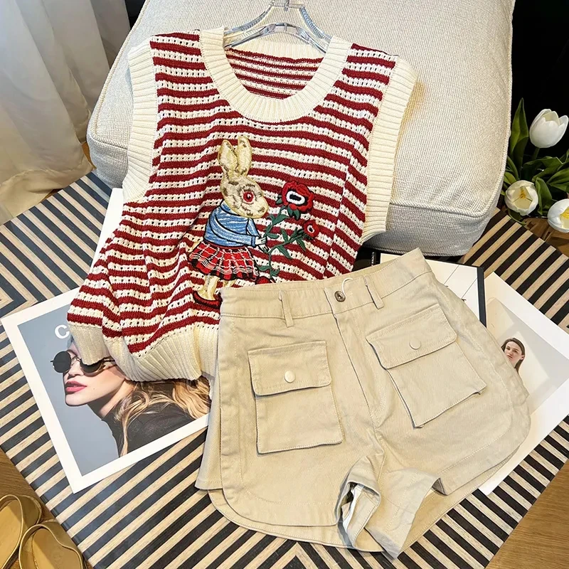 2 Pcs Cute Clothing Set Women Summer Embroidery Rabbit Stripped Knitted Sleeveless Tops And Denim Shorts Pants Suits NZ278
2 Pcs Cute Clothing Set Women Summer Embroidery Rabbit Stripped Knitted Sleeveless Tops And Denim Shorts Pants Suits NZ278