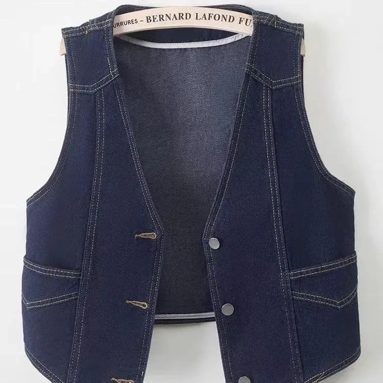 Dark Blue Denim Vest V-Neck Women Spring Summer Denim Coat Top 2025 New Short Sleeveless Jeans Vest Jacket Waistcoat Vest
Dark Blue Denim Vest V-Neck Women Spring Summer Denim Coat Top 2025 New Short Sleeveless Jeans Vest Jacket Waistcoat Vest