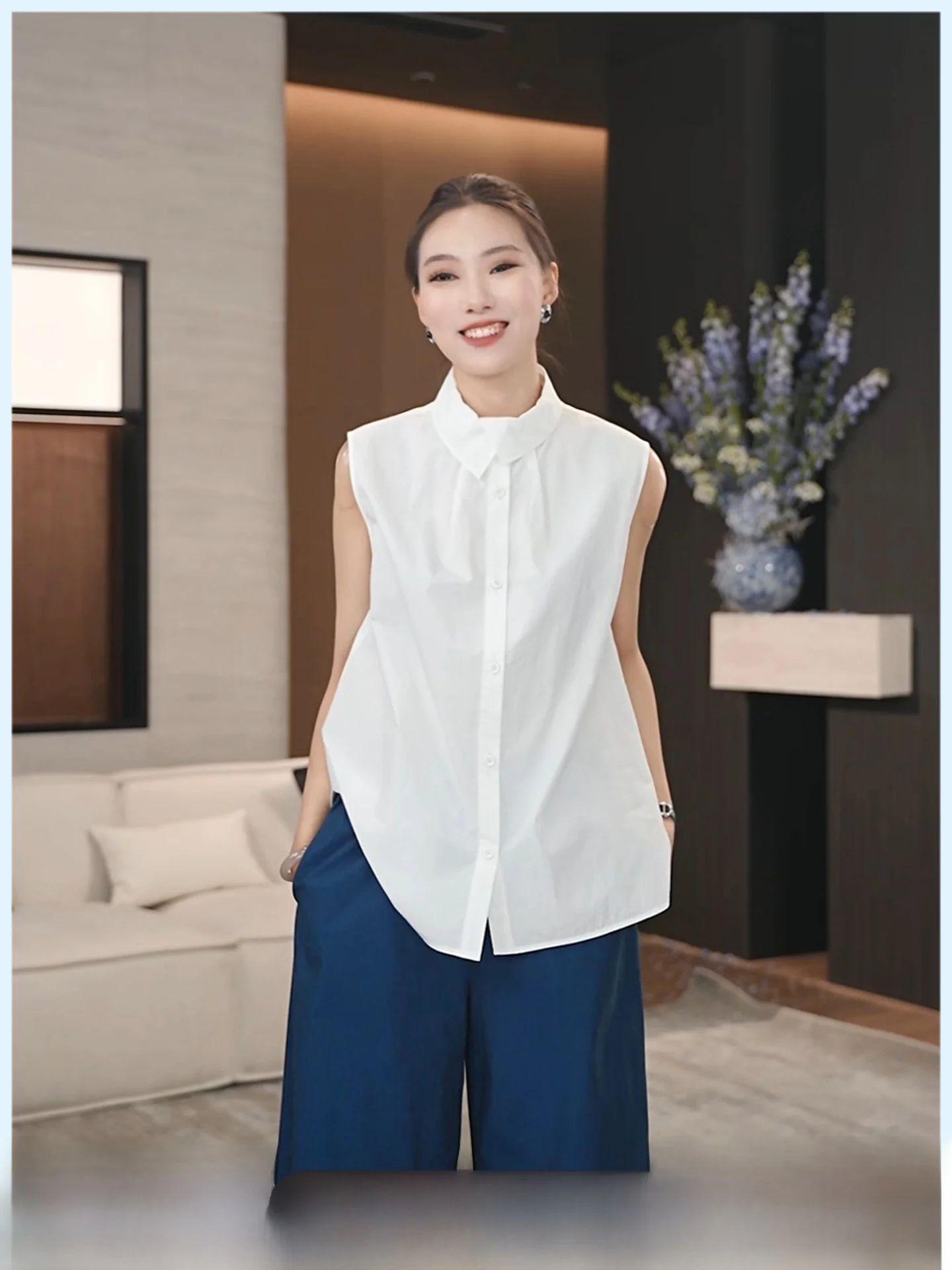 Summer New Loose Women's Pure Cotton Sleeveless Shirt Vest Design Sense Minimalist T-Shirt Casual Breathable Thin Model
Summer New Loose Women's Pure Cotton Sleeveless Shirt Vest Design Sense Minimalist T-Shirt Casual Breathable Thin Model