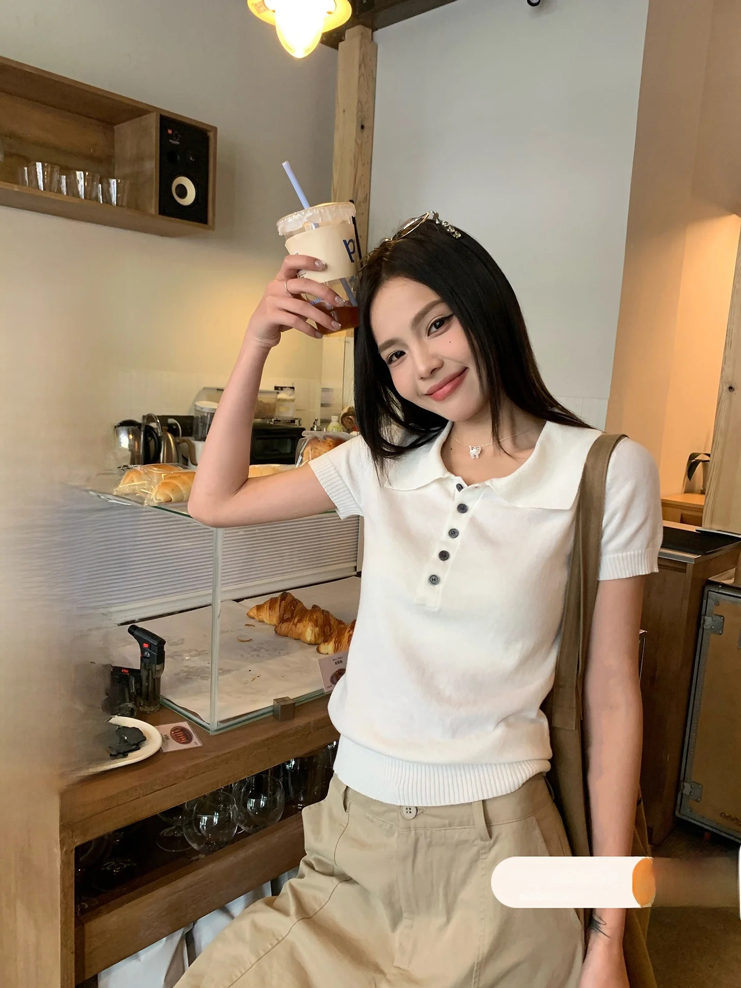 Song Zhengen Knitted Short Sleeve Neck T-Shirt Women's Summer Thin Style Versatile Slimming White Top Korean Style Commu...
Song Zhengen Knitted Short Sleeve Neck T-Shirt Women's Summer Thin Style Versatile Slimming White Top Korean Style Commu...
