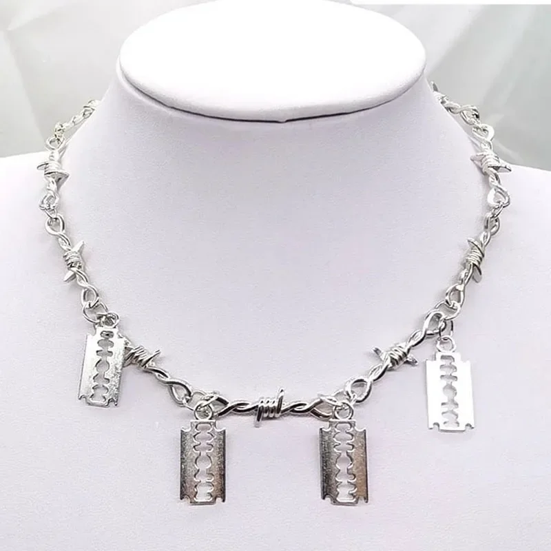 New Small Wire Brambles Iron Unisex Choker Necklace Women Hip-hop Gothic Punk Blade Barbed Wire Little Thorns Chain Choker Gifts
New Small Wire Brambles Iron Unisex Choker Necklace Women Hip-hop Gothic Punk Blade Barbed Wire Little Thorns Chain Choker Gifts