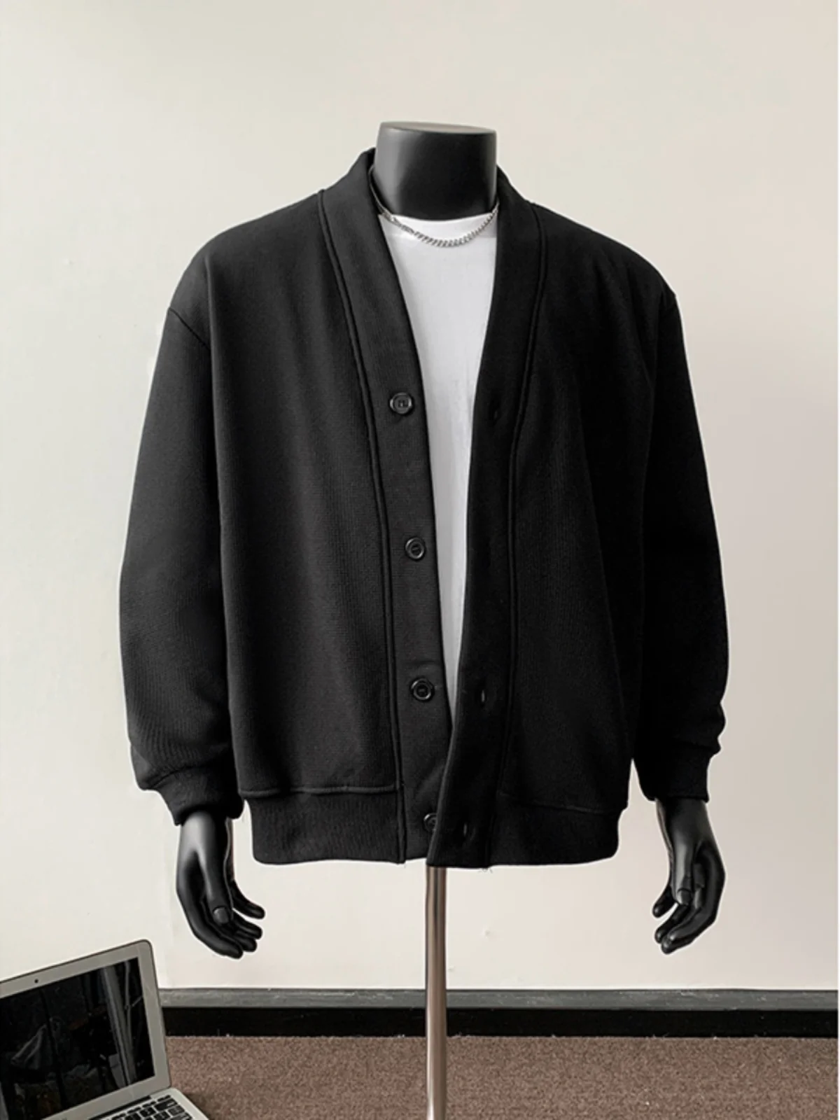 Cleanfit Japanese Sle Men's Hoodie Jaet Loose Fit Spring Autumn Design Casual Brand Couple Outerwear V-Ne Long Sve
Cleanfit Japanese Sle Men's Hoodie Jaet Loose Fit Spring Autumn Design Casual Brand Couple Outerwear V-Ne Long Sve