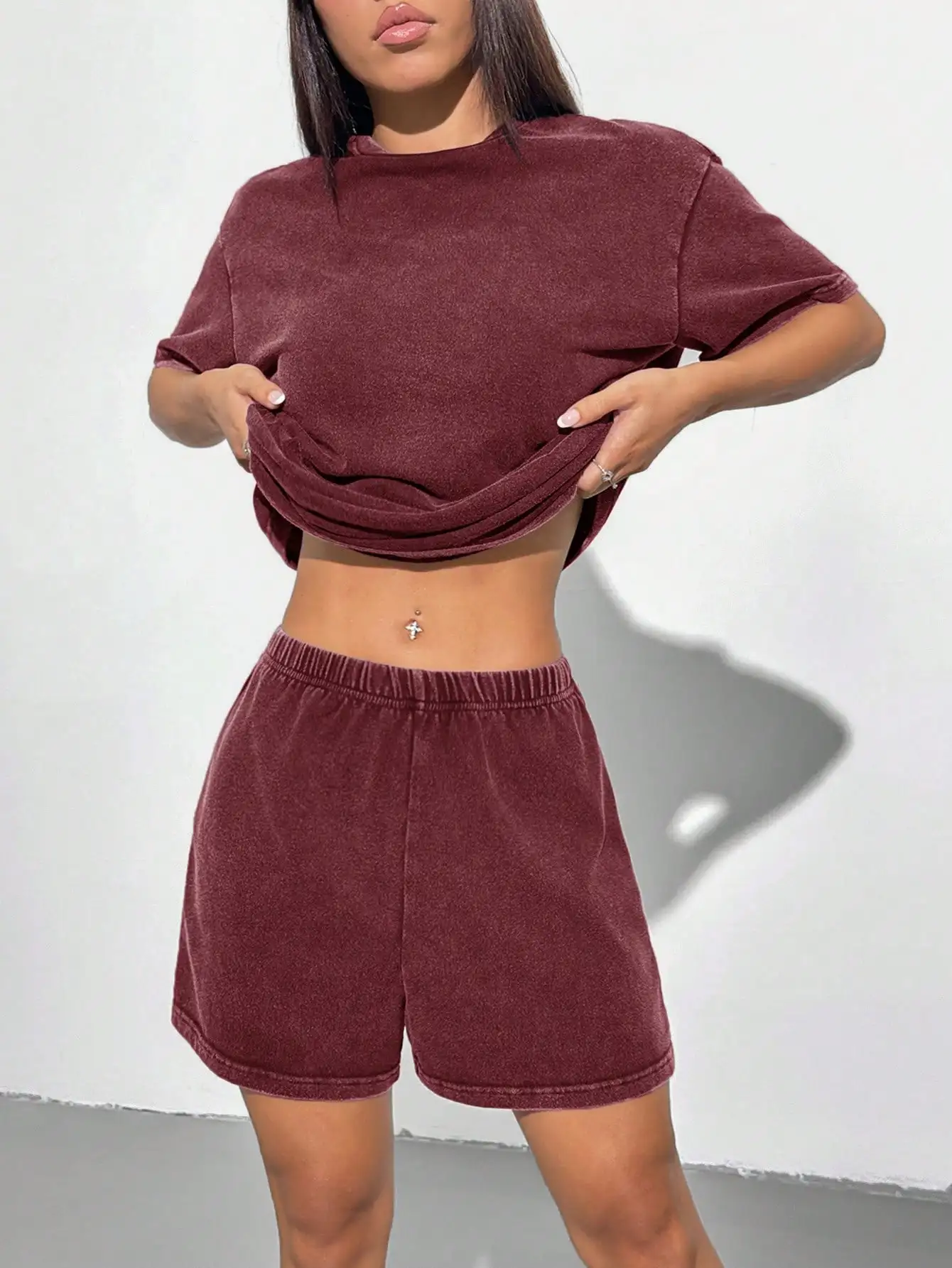 Vintage Style Knit Casual T-Shirt And Shorts Set For Women Spring Summer
Vintage Style Knit Casual T-Shirt And Shorts Set For Women Spring Summer