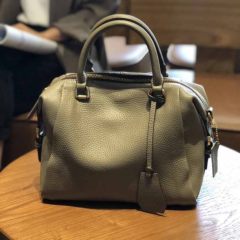 Retro First Layer Cowhide Leather Euramerican Style Fashion Women Bag Solid Color High Quality Large Capacity Shoulder Bag
Retro First Layer Cowhide Leather Euramerican Style Fashion Women Bag Solid Color High Quality Large Capacity Shoulder Bag
