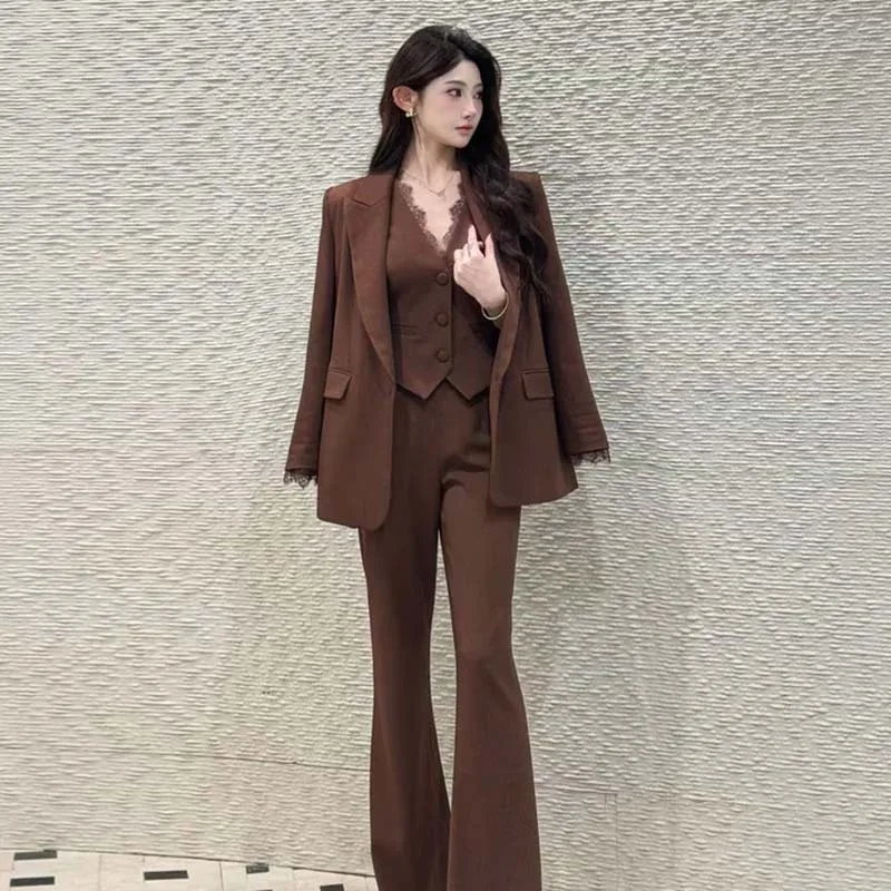 Casual Style Three-Piece Suit Slimming Design Autumn Winter New Arrival Women's Fashion Set Polyester Long Sleeve round Neck
Casual Style Three-Piece Suit Slimming Design Autumn Winter New Arrival Women's Fashion Set Polyester Long Sleeve round Neck