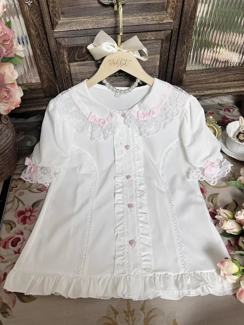 Summer New Versatile Bubble Short-sleeved Blouse Lace Single-breasted Top Sweet Girls Lolita Doll Collar Solid Color Shirt
Summer New Versatile Bubble Short-sleeved Blouse Lace Single-breasted Top Sweet Girls Lolita Doll Collar Solid Color Shirt