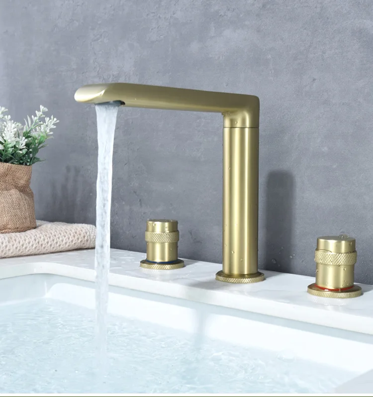 New arrival Bathroom Widespread Sink Faucet Crane Brass Brush Gold Sink Faucet Hot and Cold Water Tap
New arrival Bathroom Widespread Sink Faucet Crane Brass Brush Gold Sink Faucet Hot and Cold Water Tap