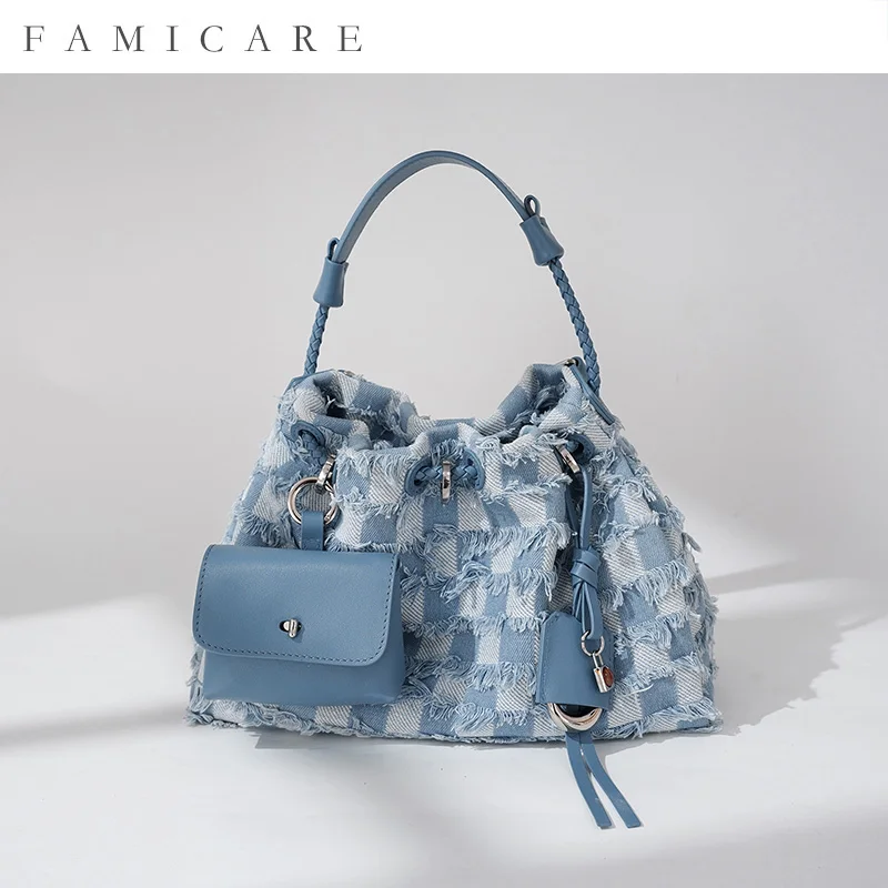 2025 New Women Bag Soft Fresh Denim Shoulder Bag Lady Fashion Handbag Unique Design Leather Cross-body Bag Messenger with purse
2025 New Women Bag Soft Fresh Denim Shoulder Bag Lady Fashion Handbag Unique Design Leather Cross-body Bag Messenger with purse