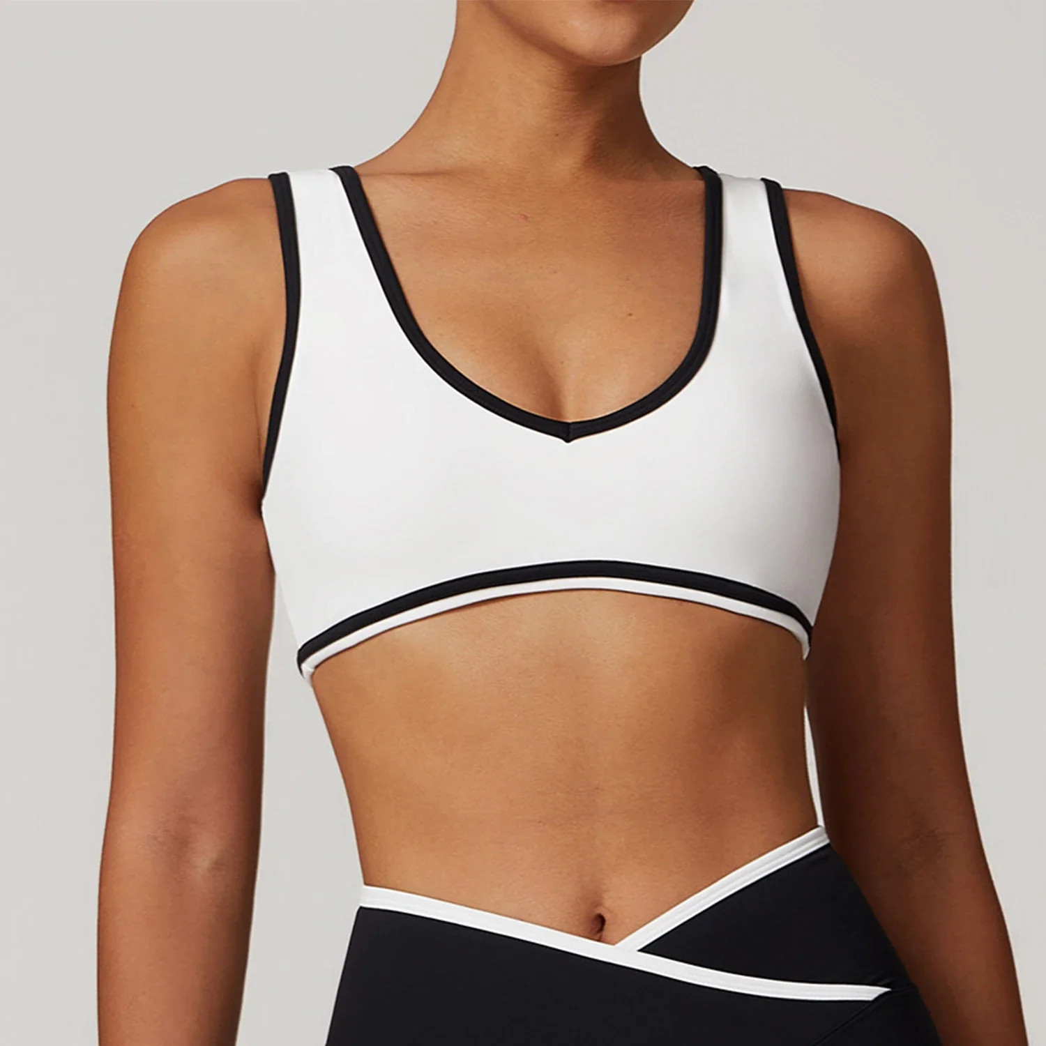 New Women Sports Bra Back High Impact Workout Sport Top Crop Fitness Wear For Yoga Gym Brassiere Sportswear Gym Push Up Bra
New Women Sports Bra Back High Impact Workout Sport Top Crop Fitness Wear For Yoga Gym Brassiere Sportswear Gym Push Up Bra
