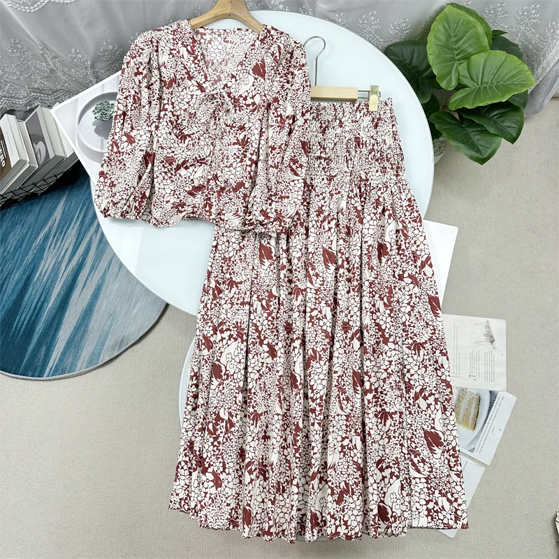 High round Floral Print Shirt Women's Split Long Skirt Casual Cotton Commute Style V-Neck Mid-Length Seven-Sleeve Dress
High round Floral Print Shirt Women's Split Long Skirt Casual Cotton Commute Style V-Neck Mid-Length Seven-Sleeve Dress