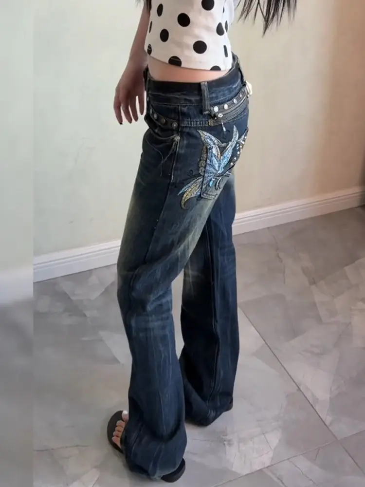 Retro American Spicy Girl Design Washed Embroidery Jeans Women Summer Slimming Micro Flared Pants Low Waist Denim
Retro American Spicy Girl Design Washed Embroidery Jeans Women Summer Slimming Micro Flared Pants Low Waist Denim