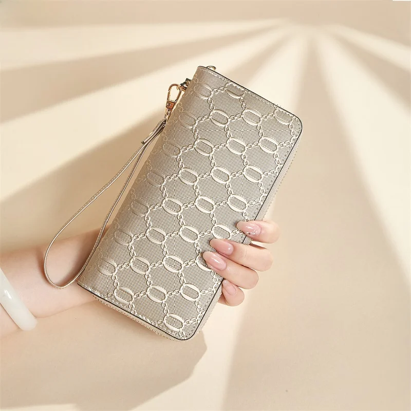 Long Genuine Leather Wallet Women's 2025 Large Capaci Mobile Phone Clutch Handbag Luxury Gift Box
Long Genuine Leather Wallet Women's 2025 Large Capaci Mobile Phone Clutch Handbag Luxury Gift Box