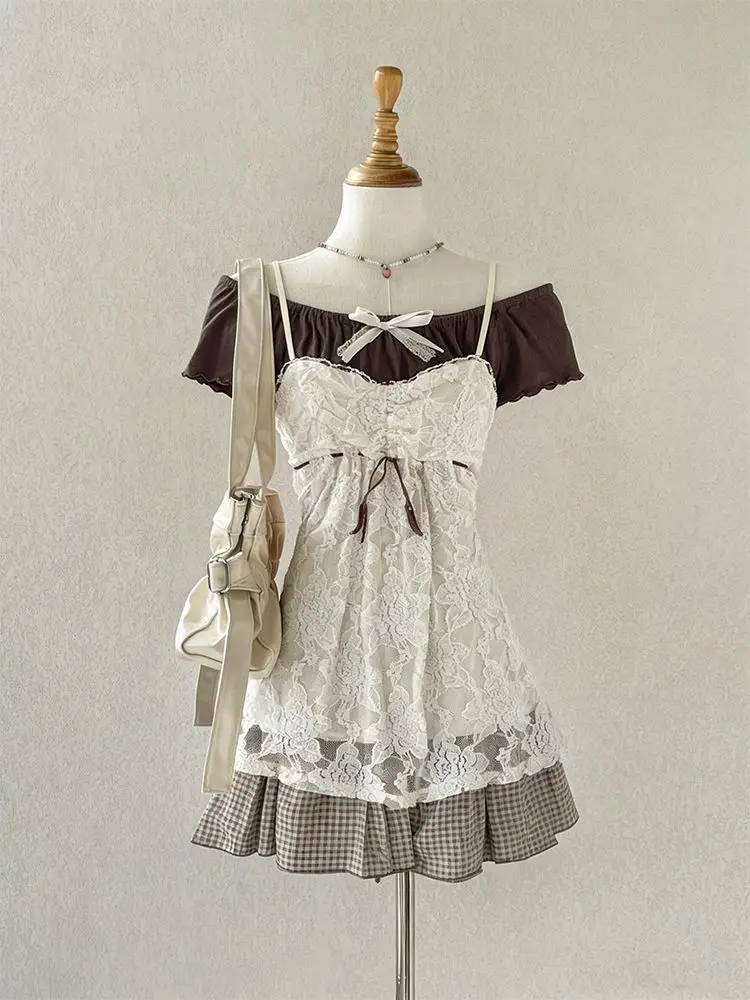 Preppy Style Lolita 3 Piece Sets Women Sweet Japanese Retro Tops Lace Vest Y2k Mini Skirt Suits Kawaii Casual Fashion
Preppy Style Lolita 3 Piece Sets Women Sweet Japanese Retro Tops Lace Vest Y2k Mini Skirt Suits Kawaii Casual Fashion