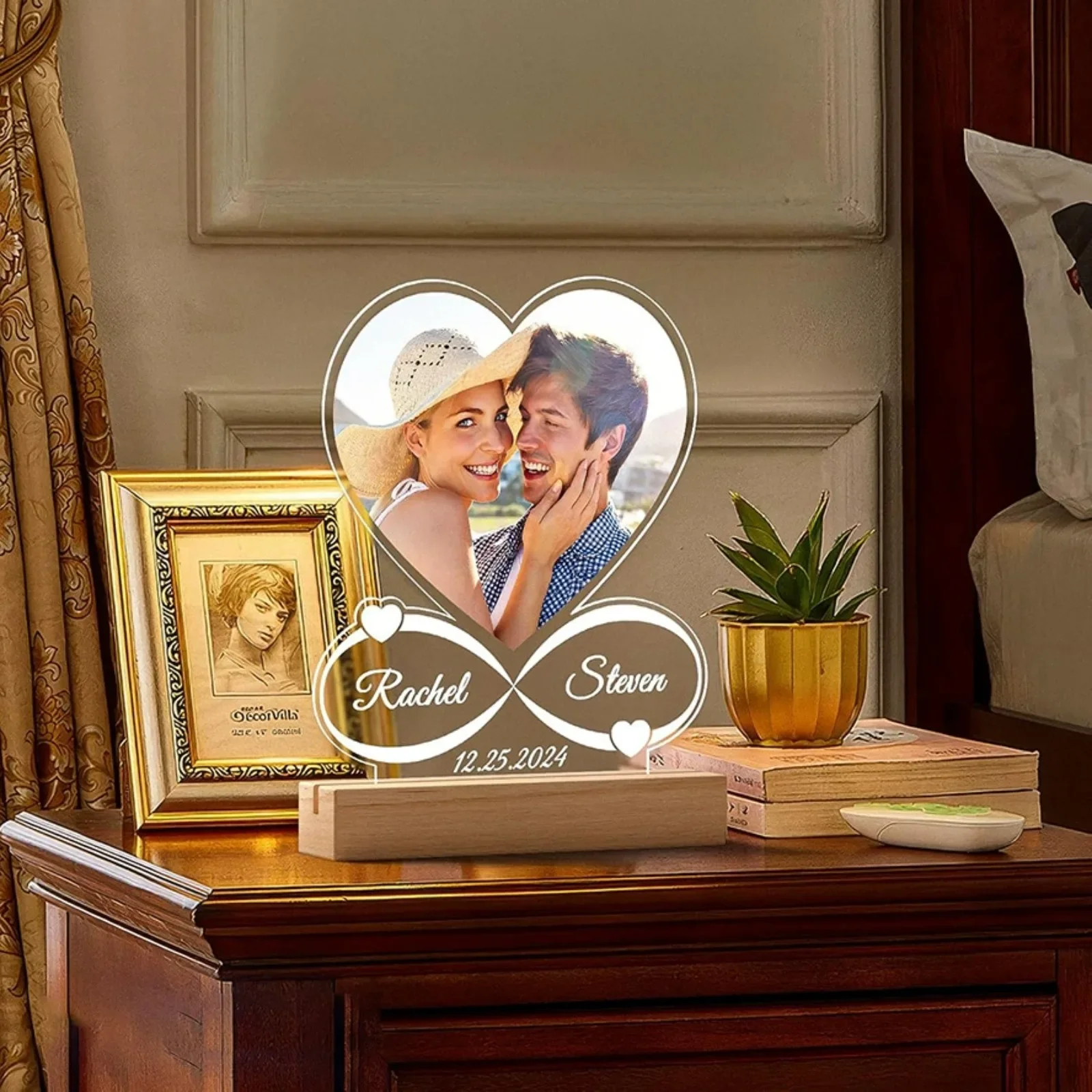 Valentine's Day Gift - Acrylic Personalized LED Light, Romantic Bedside Decoration, Warm Souvenir, Unique Home Decoration
Valentine's Day Gift - Acrylic Personalized LED Light, Romantic Bedside Decoration, Warm Souvenir, Unique Home Decoration