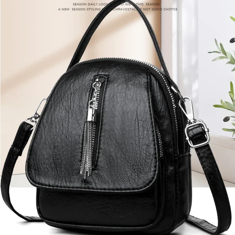 Autumn and winter new women's high-end multi-layer zipper shoulder bag niche design portable trendy messenger bag
Autumn and winter new women's high-end multi-layer zipper shoulder bag niche design portable trendy messenger bag