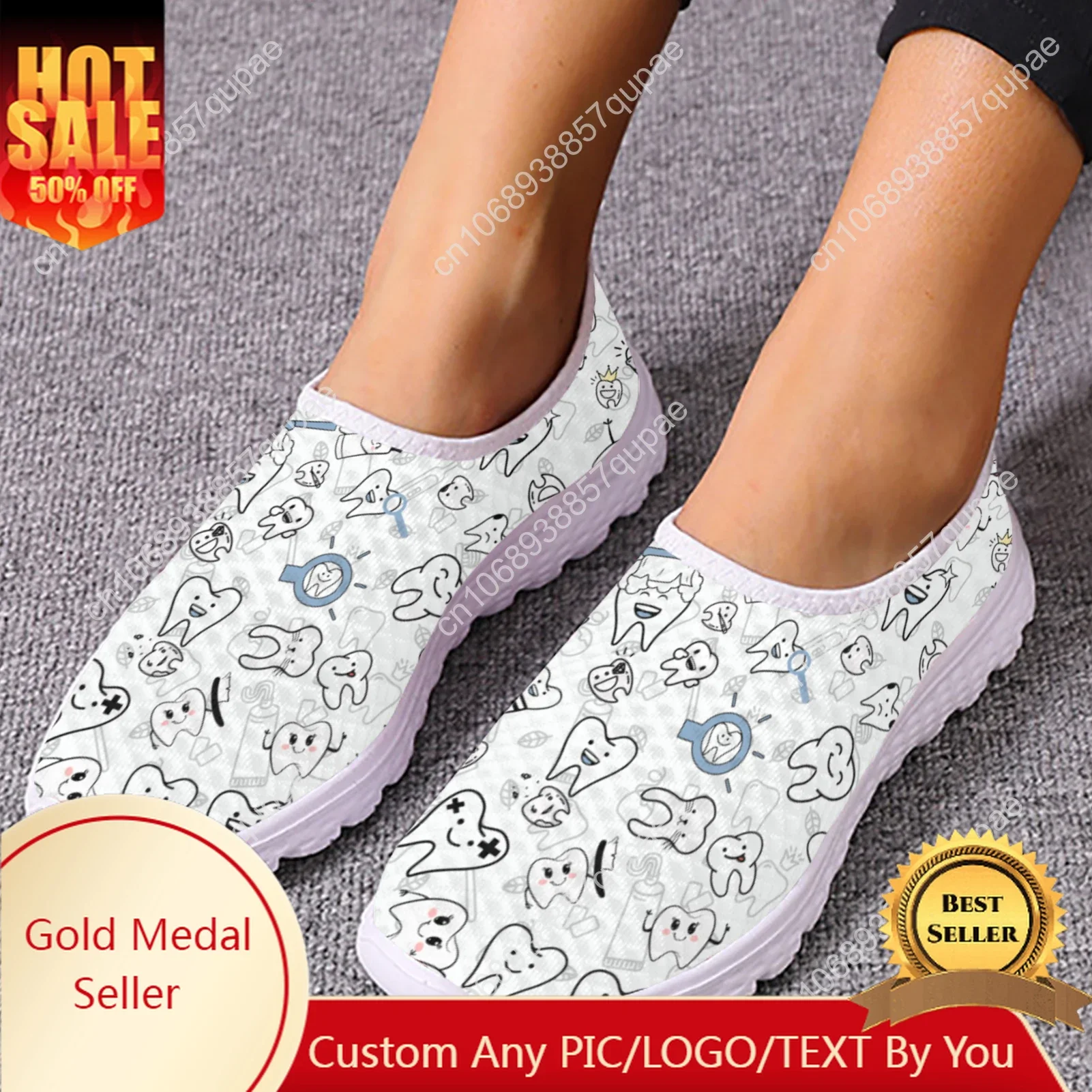 Белые сетчатые кроссовки высокого качества с мультяшным принтом зубов, женские и мужские подростковые повседневные модные теннисные туфли на плоской подошве на заказ для пар
Белые сетчатые кроссовки высокого качества с мультяшным принтом зубов, женские и мужские подростковые повседневные модные теннисные туфли на плоской подошве на заказ для пар