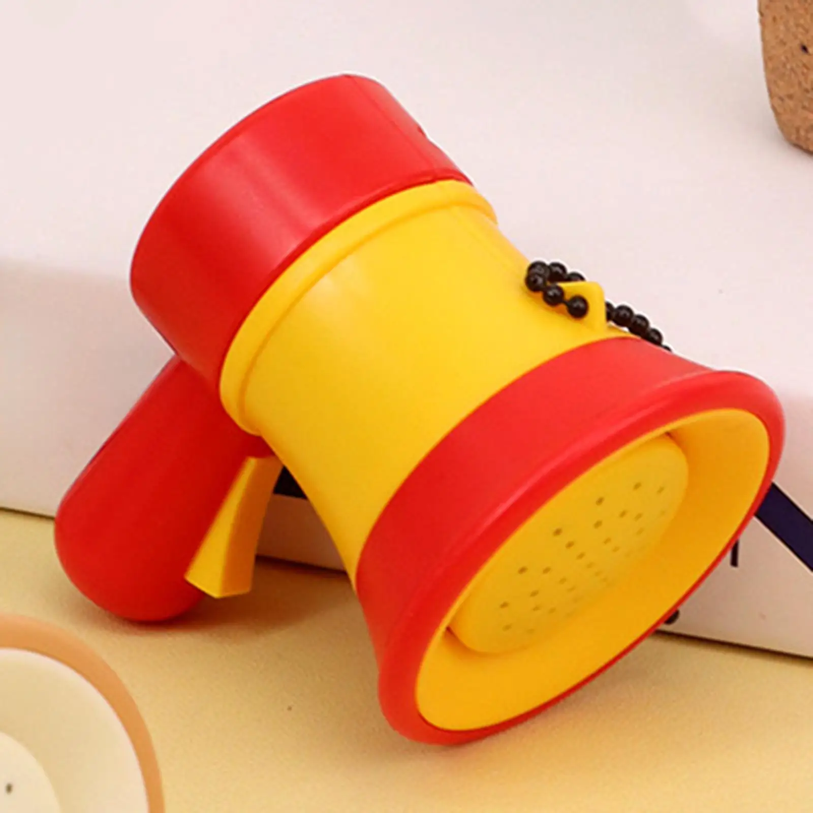 Mini Speaker Keychain Toy Loud Speaker Toy Creative Cute Early Learning Party
Mini Speaker Keychain Toy Loud Speaker Toy Creative Cute Early Learning Party