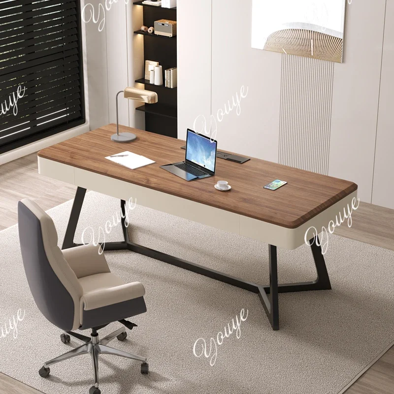 63 Italian Minimalist Walnut Solid Wood Desk Modern High-end Light Luxury Study Desk Designer Computer Desk
63 Italian Minimalist Walnut Solid Wood Desk Modern High-end Light Luxury Study Desk Designer Computer Desk