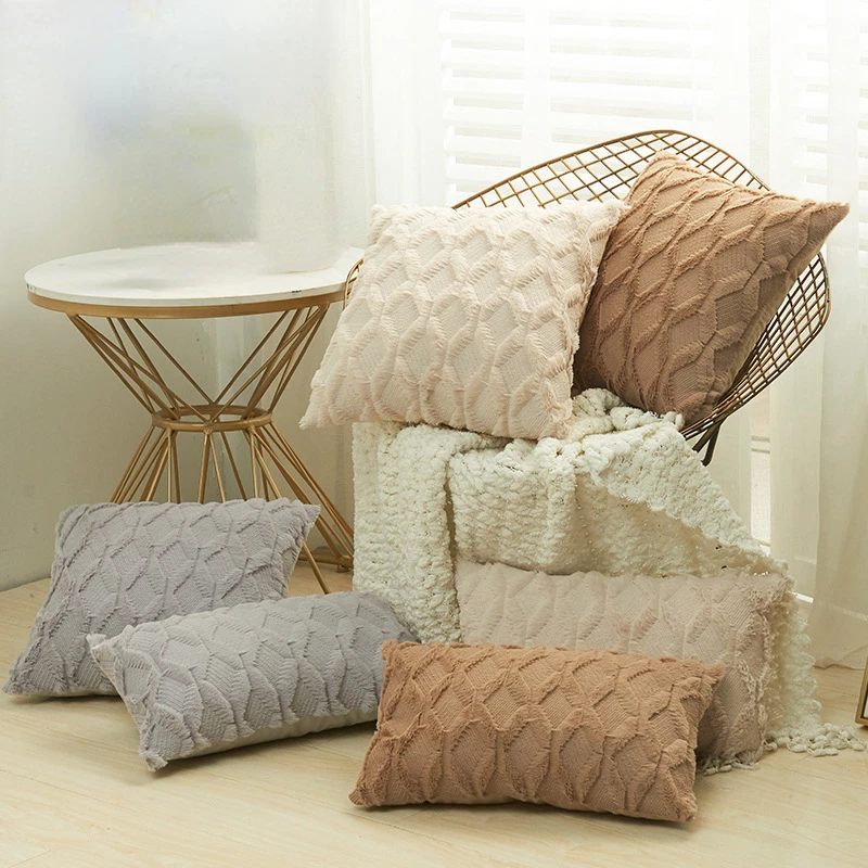 Embroidered Pillowcase Without Core Modern and Simple Cotton and Linen Diamond Plush Cushion Cover Winter Sofa Cushion Cover
Embroidered Pillowcase Without Core Modern and Simple Cotton and Linen Diamond Plush Cushion Cover Winter Sofa Cushion Cover