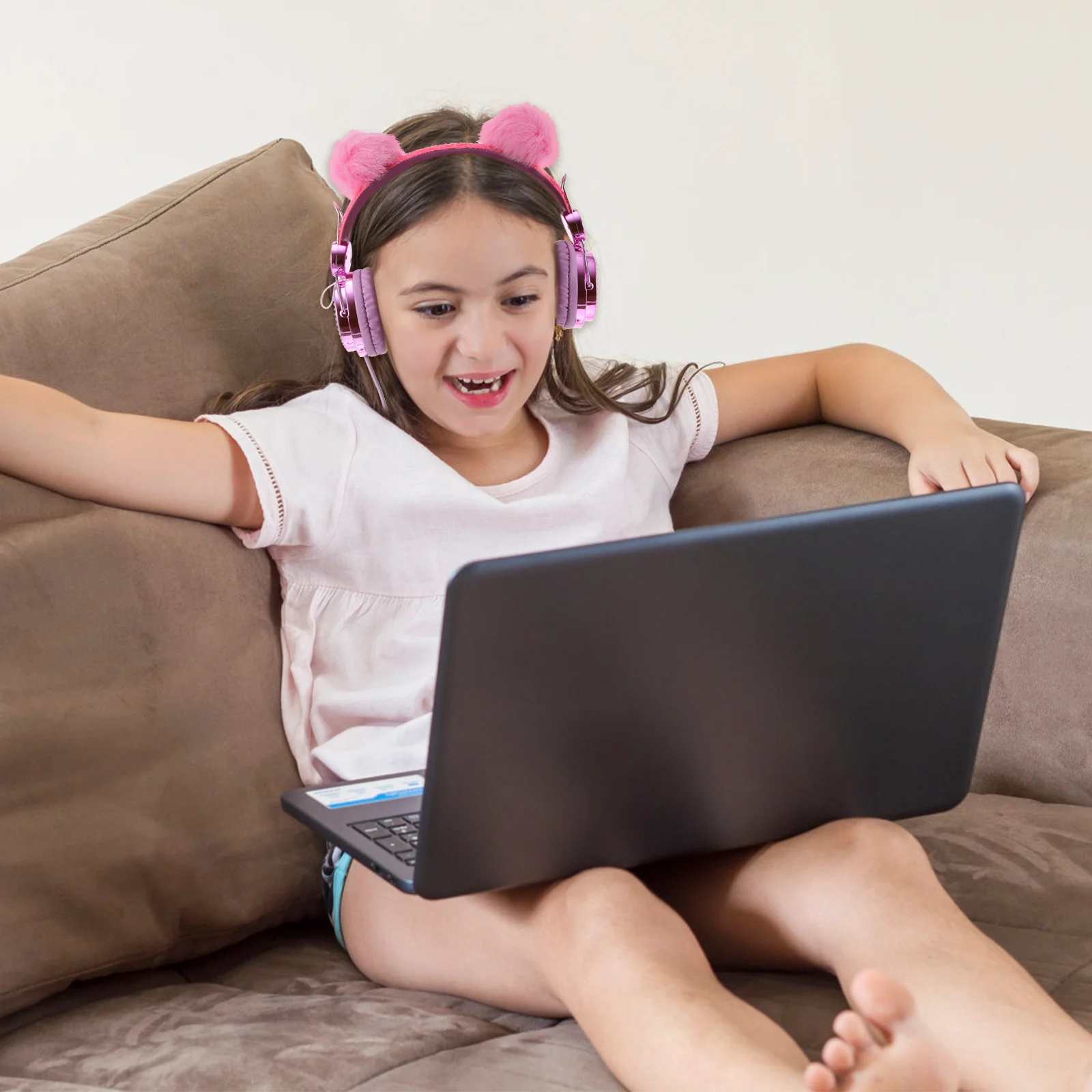 Children Over Ear Headphones Cartoon Ball Ears Rhinestone Glitter Kids Headset High Fidelity Cable Mic for School Travel
Children Over Ear Headphones Cartoon Ball Ears Rhinestone Glitter Kids Headset High Fidelity Cable Mic for School Travel