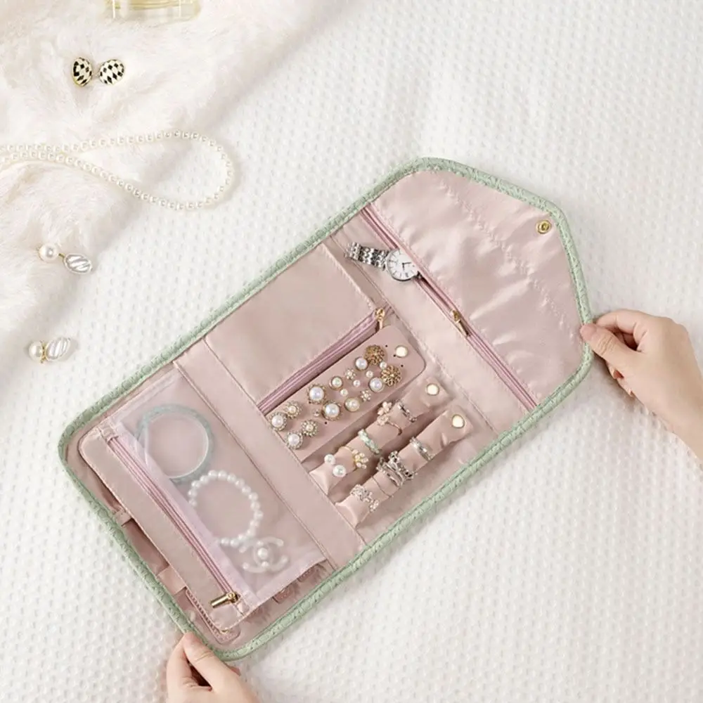 Necklace Organizer Jewelry Organizer Bracelet Case Aesthetic Travel Jewelry Storage Bag Earrings Container Delicate Clutch Bag
Necklace Organizer Jewelry Organizer Bracelet Case Aesthetic Travel Jewelry Storage Bag Earrings Container Delicate Clutch Bag