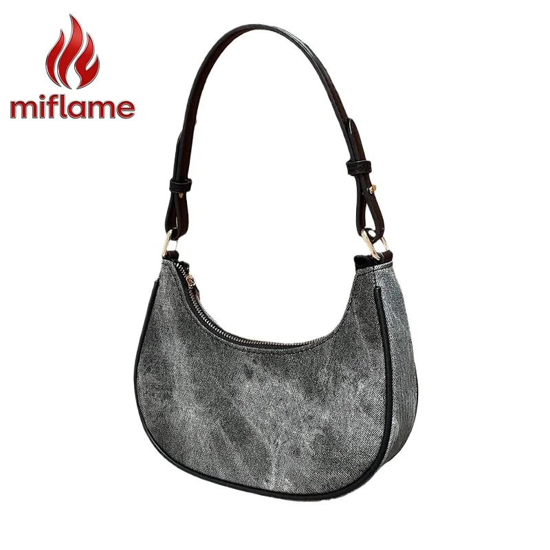 Women's Hobo Shoulder Bag Convertible Crescent Underarm Crossbody Lightweight Minimalist Daily Purse
Women's Hobo Shoulder Bag Convertible Crescent Underarm Crossbody Lightweight Minimalist Daily Purse