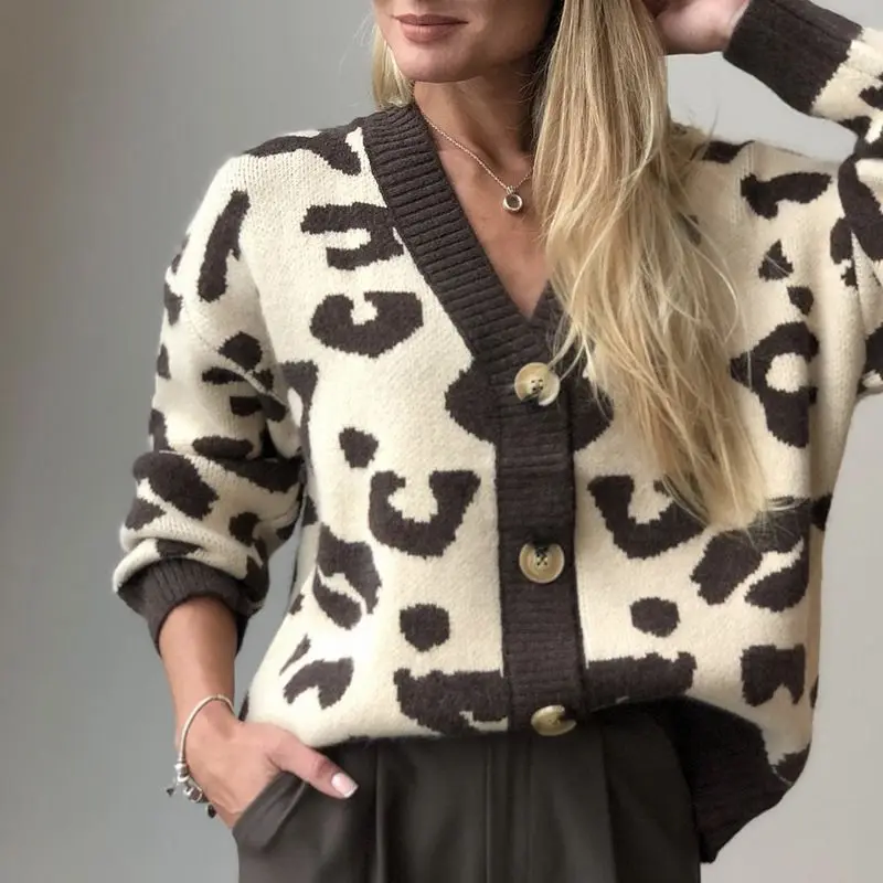 Women Animal Patterns Loose Casual Knitted Sweater Cardigan Autumn Winter Casual Long Sleeve Button Thick Y2k Tops Jumpers
Women Animal Patterns Loose Casual Knitted Sweater Cardigan Autumn Winter Casual Long Sleeve Button Thick Y2k Tops Jumpers