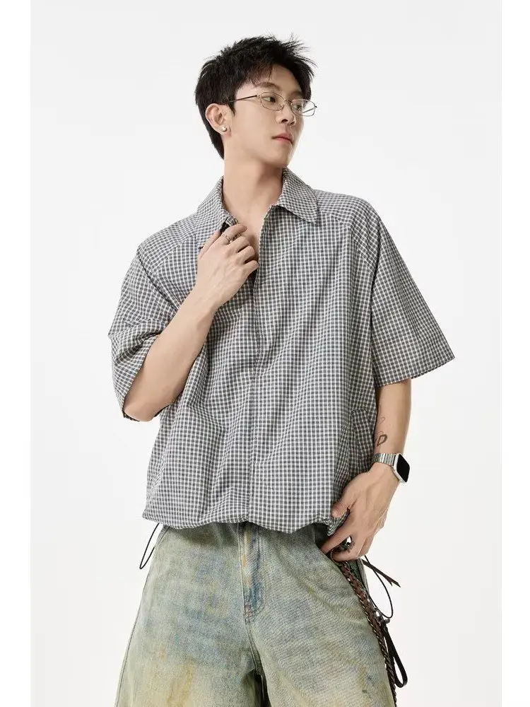 Retro Japanese Plaid ort Sve Loose Casual irt for Men Summer Trendy Brand Turn-down Collar Open Cardigan Outerwear
Retro Japanese Plaid ort Sve Loose Casual irt for Men Summer Trendy Brand Turn-down Collar Open Cardigan Outerwear
