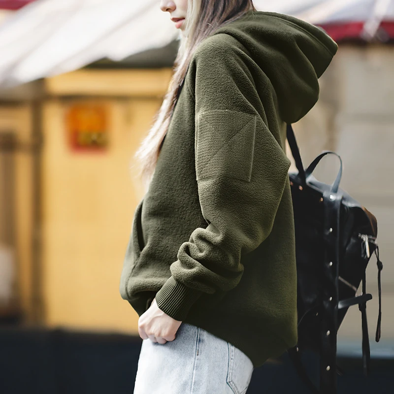 Maden Autumn and Winter Thickened Polar Fleece Hooded Sweatshirt for Women Dark Green Oversized Sweater Warm Streetwear Hoodies
Maden Autumn and Winter Thickened Polar Fleece Hooded Sweatshirt for Women Dark Green Oversized Sweater Warm Streetwear Hoodies