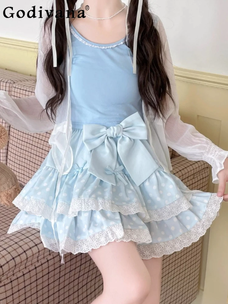 Female Spring Autumn Girl Lace Bow Japanese Cake Skirt High Waist A-line Versatile Age Reduction College Sweet Short Skirts
Female Spring Autumn Girl Lace Bow Japanese Cake Skirt High Waist A-line Versatile Age Reduction College Sweet Short Skirts