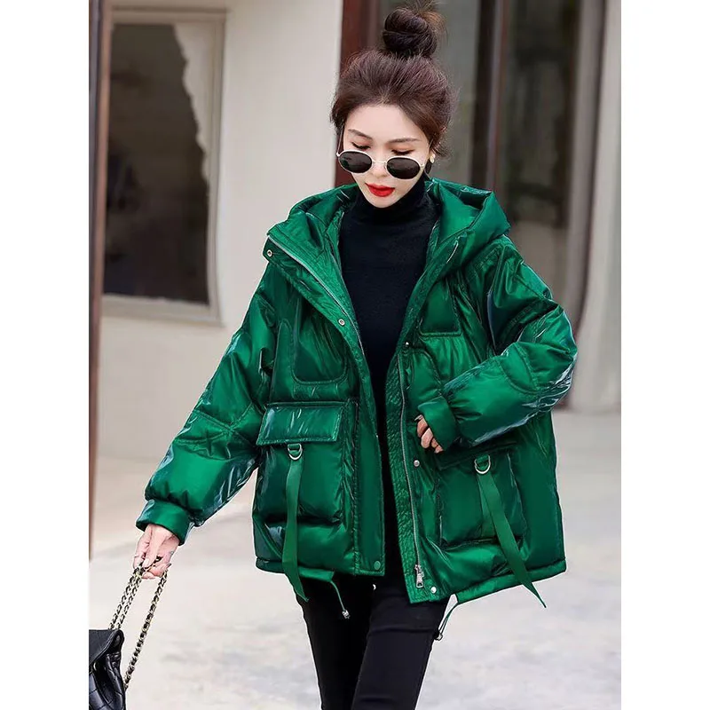 2025 Winter Glossy Down Cotton Jacket Women New Thicken Padded Parkas Coat Women Warm Hooded Jackets Fashion Loose Short Outwear
2025 Winter Glossy Down Cotton Jacket Women New Thicken Padded Parkas Coat Women Warm Hooded Jackets Fashion Loose Short Outwear