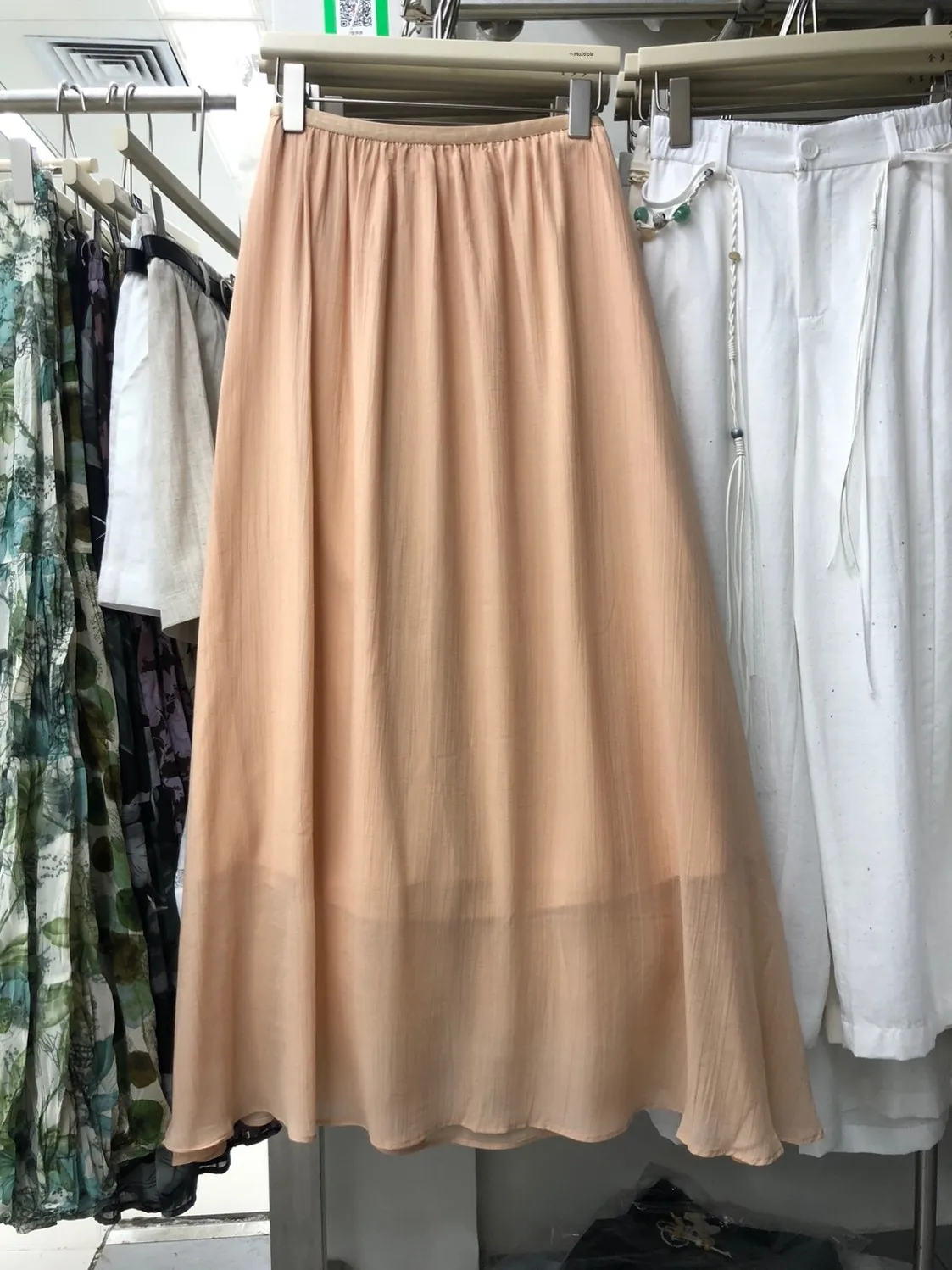 Summer Gentle Wind Loose Casual Women's Midi Skirt High Waist A-Line Skirt Pleated Pure Color Simple Design Long Skirt
Summer Gentle Wind Loose Casual Women's Midi Skirt High Waist A-Line Skirt Pleated Pure Color Simple Design Long Skirt