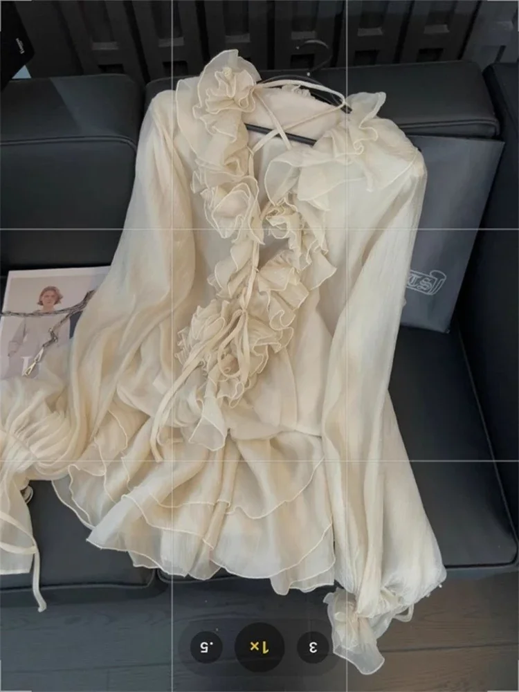 Women Fashion Sweet Mesh Blusas De Mujer 2025 Spring New Lantern Sleeve Blouses Y2k 3D Flower Ruffles Short Dress Shirts
Women Fashion Sweet Mesh Blusas De Mujer 2025 Spring New Lantern Sleeve Blouses Y2k 3D Flower Ruffles Short Dress Shirts
