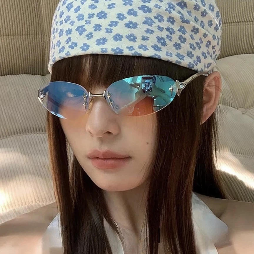 Oval Cat's Eye Star Glasses High-grade Sunglasses Summer Integrated Women's Frameless Sun Glasses Outdoor Sports Gift MJ0551
Oval Cat's Eye Star Glasses High-grade Sunglasses Summer Integrated Women's Frameless Sun Glasses Outdoor Sports Gift MJ0551