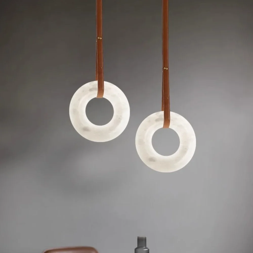 simple Natural Marble Pendant Lamp Living Room Bedroom Bedside Restaurant Adjustable Leather Pure copper Round Ring Chandelier
simple Natural Marble Pendant Lamp Living Room Bedroom Bedside Restaurant Adjustable Leather Pure copper Round Ring Chandelier