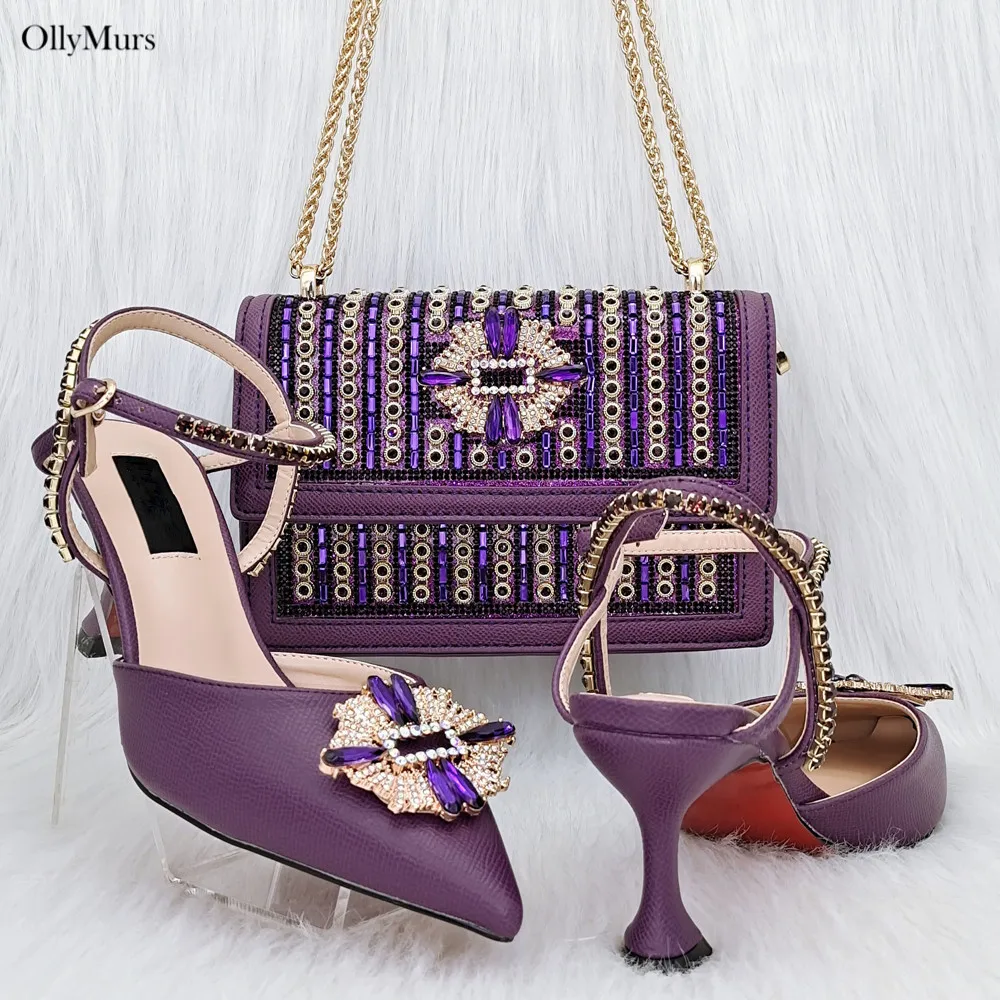 Осенний элегантный женский комплект обуви и сумки для вечеринок, туфли-лодочки с африканскими стразами, комплект обуви и сумки для праздничного платья, размер 38-43
Осенний элегантный женский комплект обуви и сумки для вечеринок, туфли-лодочки с африканскими стразами, комплект обуви и сумки для праздничного платья, размер 38-43
