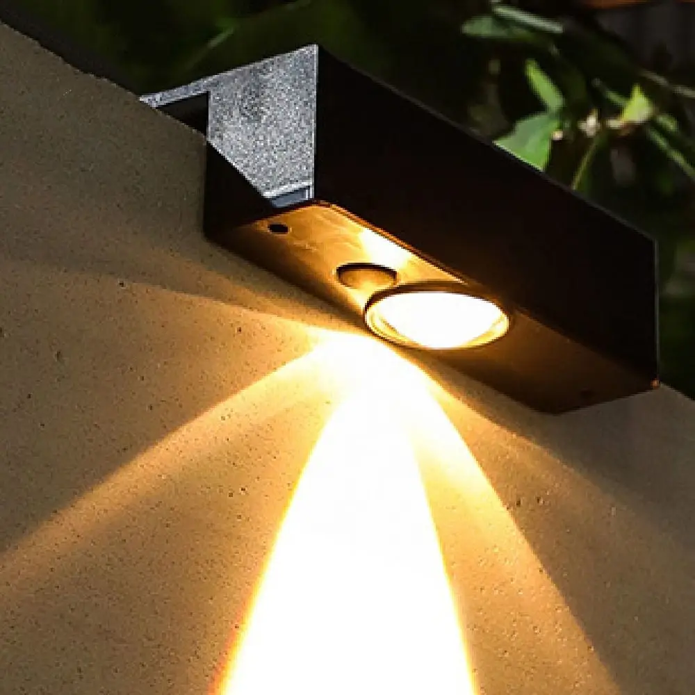 Super Bright LED Solar Garden Lights Waterproof Wall-mounted Wall Mount Lamp Modern Energy Saving Stairs Wall Lamp Garden
Super Bright LED Solar Garden Lights Waterproof Wall-mounted Wall Mount Lamp Modern Energy Saving Stairs Wall Lamp Garden