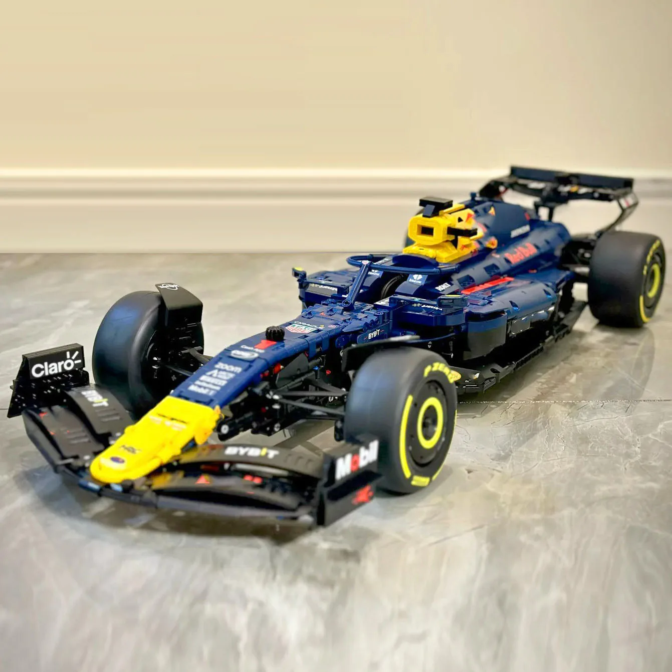 2026 Новые детские развивающие строительные игрушки, строительные блоки 77243 Rb20, гоночный подарок на день рождения
2026 Новые детские развивающие строительные игрушки, строительные блоки 77243 Rb20, гоночный подарок на день рождения